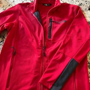 Man’s North Face jacket